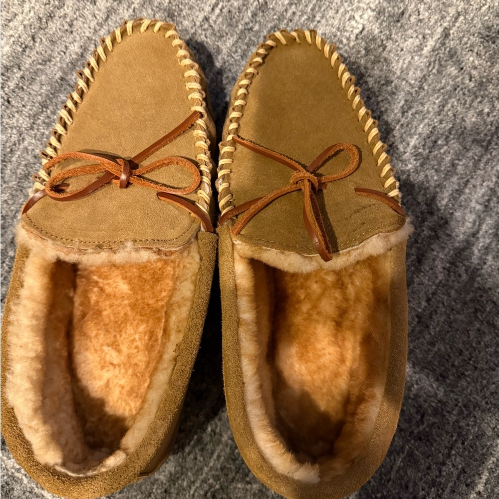 Cozy and warm slippers